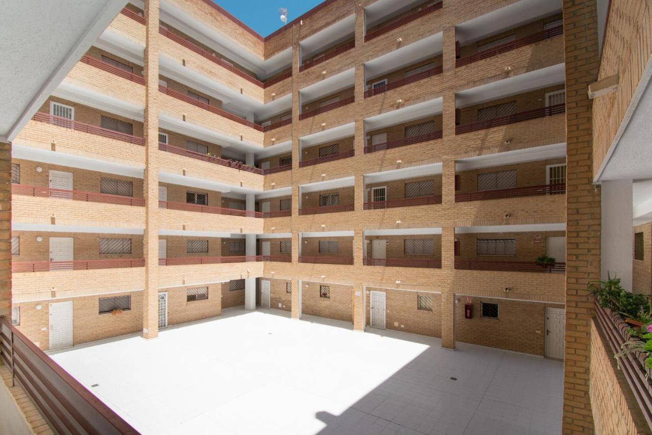 016 Happiness Apartment - Alicante Holiday Torrevieja Exterior foto